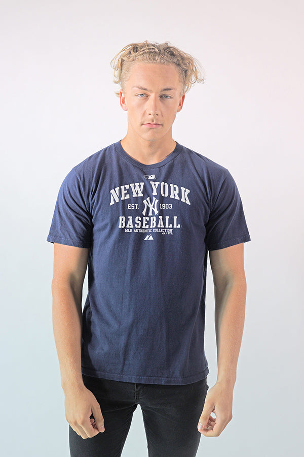 Vintage NY Yankees Classic T-Shirt - L