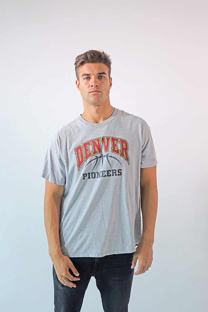 Vintage Denver Pioneers T-Shirt - XL